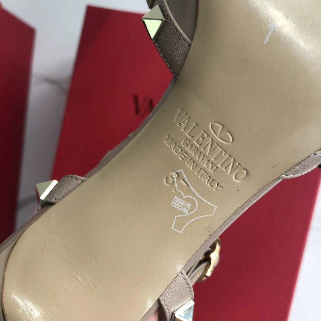 COCO-- V1859ti9o 5W2S0375VNWP45 Heel height：6.5CM cowhide goatskin item:E-X479E1402W